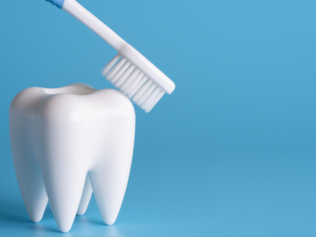 Le détartrage : à quelle fréquence et pourquoi ?