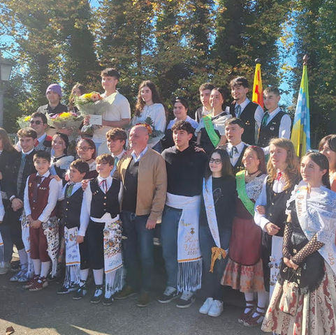 Riudarenes posa el punt final a la Festa de Sant Martí amb la proclamació de l’Hereu i la Pubilla 2025