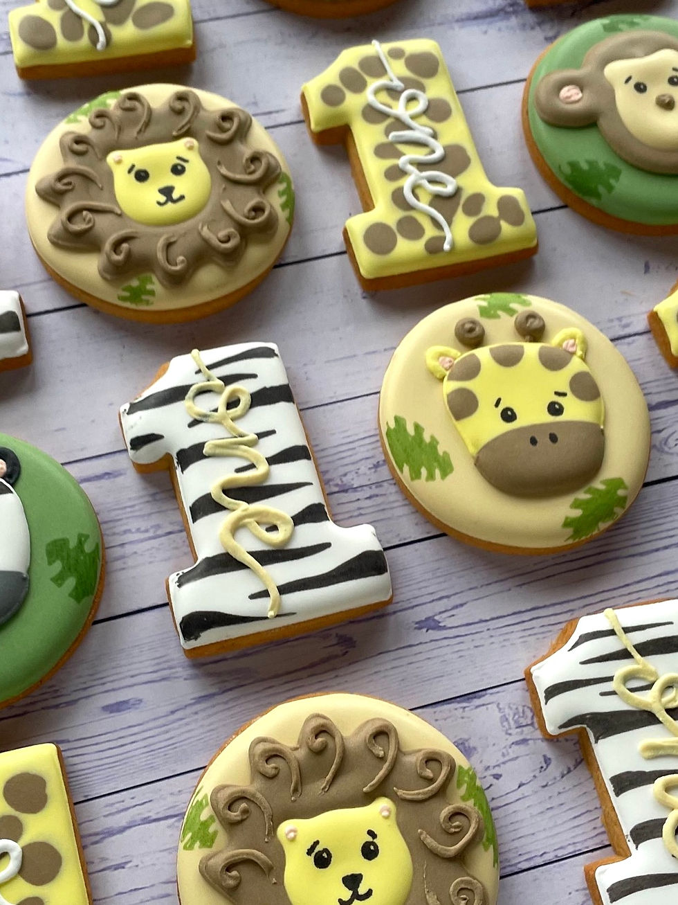 Thumbnail: Jungle Safari Individual Biscuits