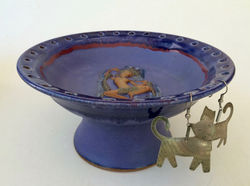 Apsara Design Earring Holder