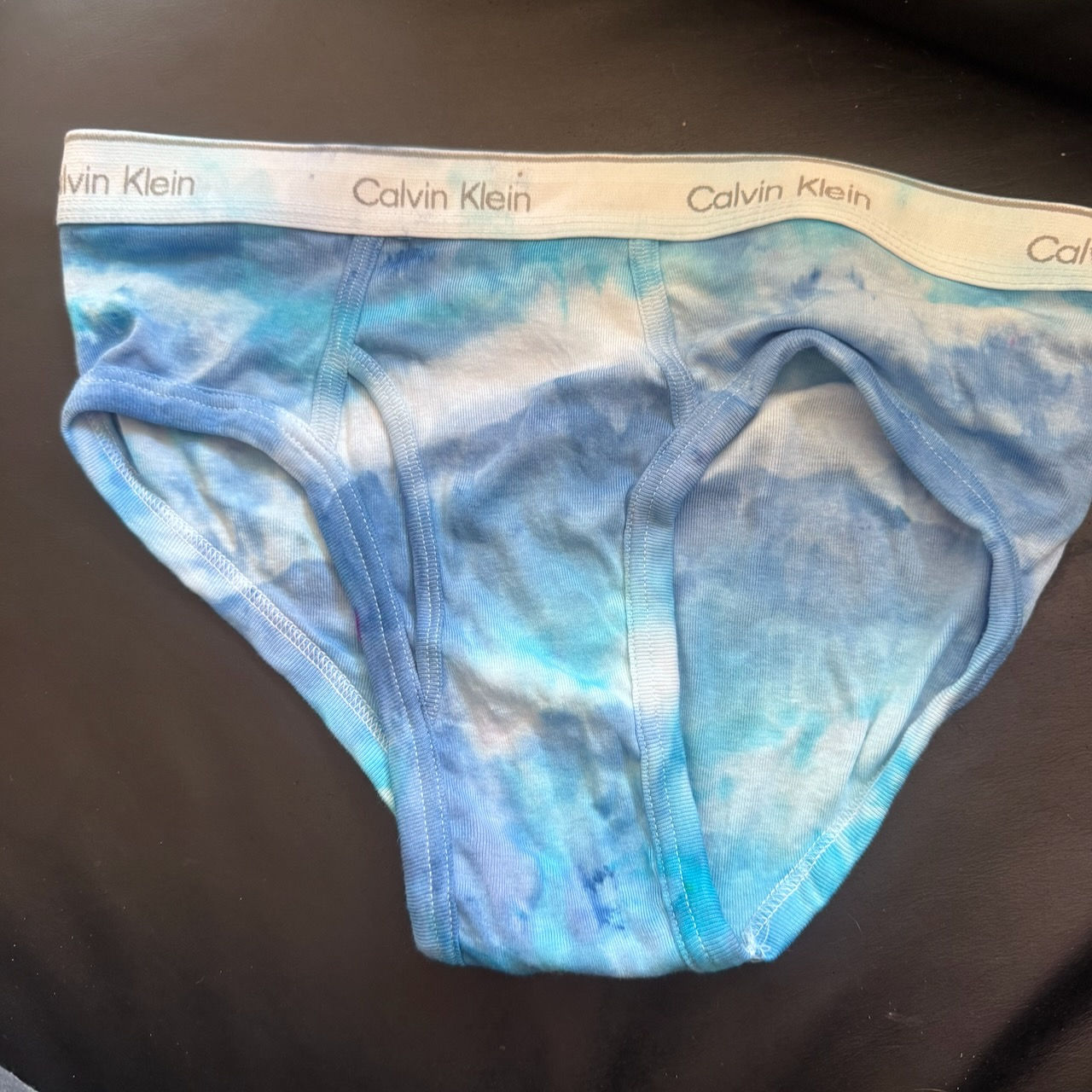 Oceanside Bloom - Size Medium