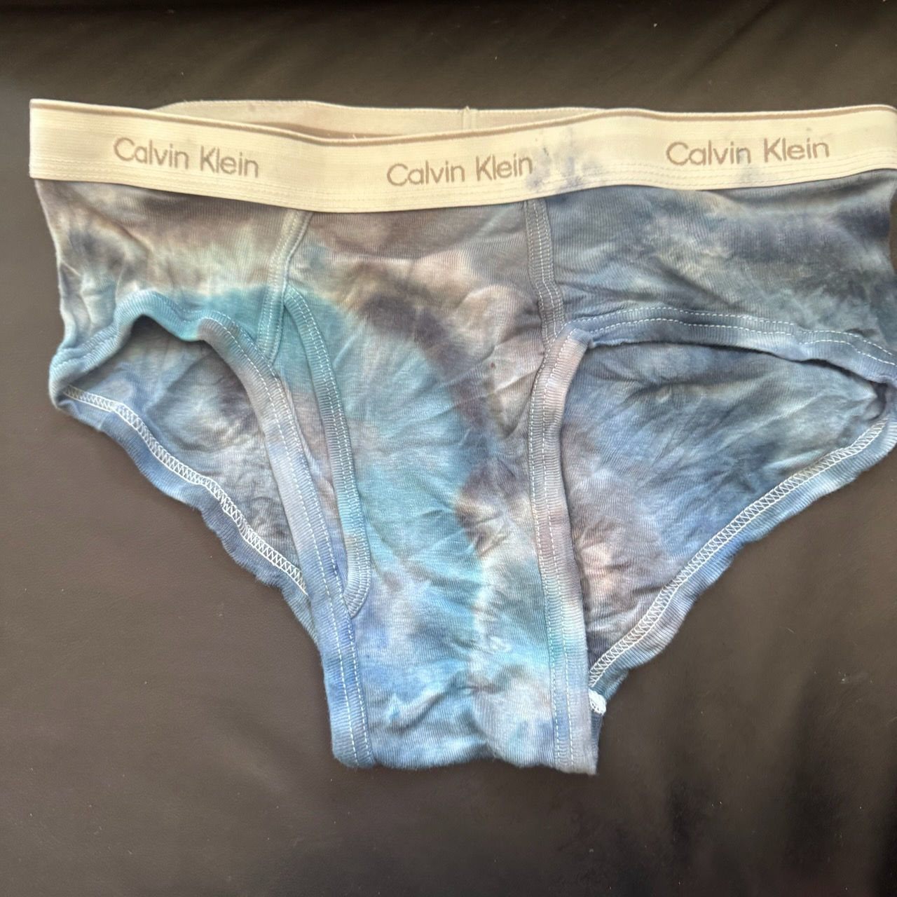 Neptune Lake - Size Medium