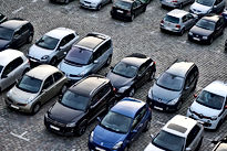 מגרש לתצוגת ולמכירת רכבים במרכז תל אביב . אפשר גם לשימוש כ חניון . מ 3 דונם ועד ל 14 דונם