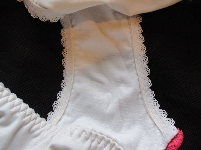 サムネイル： SQ2●OL 中古ショーツ●ワコール●なめらか♪綺麗な3Dお花付き♪アイボリー系●サイズ　M⚫︎ 下着　パンティ　通販　男性購入可