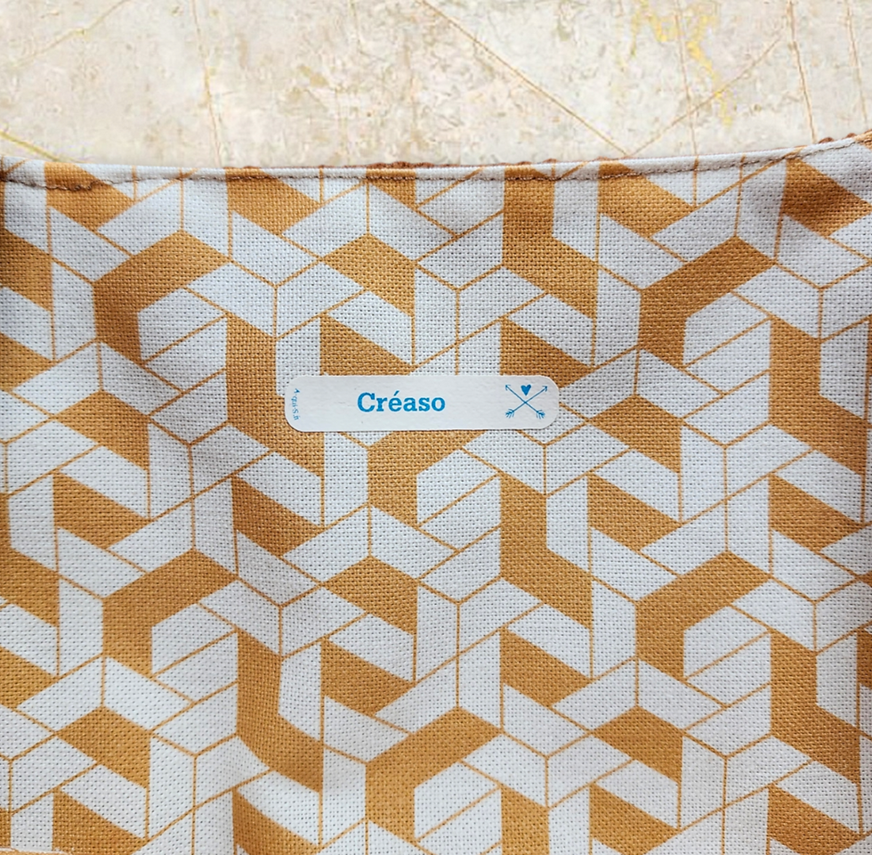 Miniature : Détail du motif géométrique d'un grand sac fourre-tout Crééso.