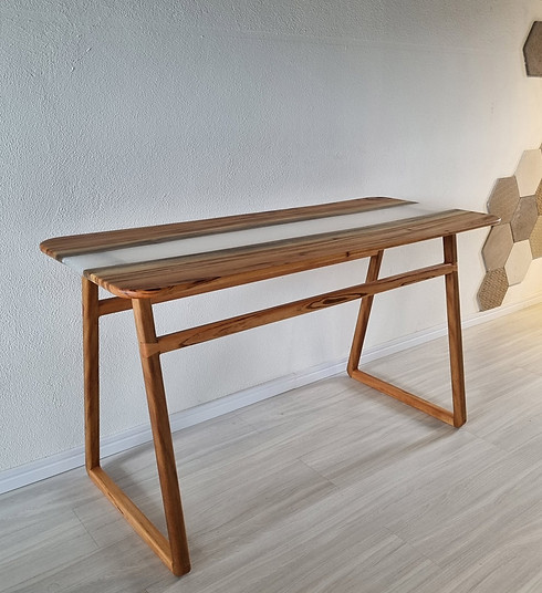 Mesa de madeira maciça para escritório