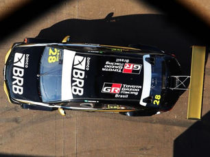 Enzo Elias escala uma dúzia de posições na corrida 1 e conquista pontos importantes na etapa de Tarumã da Stock Car