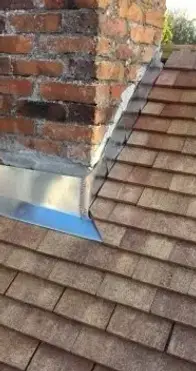 Création d’un abergement en zinc autour d’une souche de cheminée à Bures-sur-Yvette