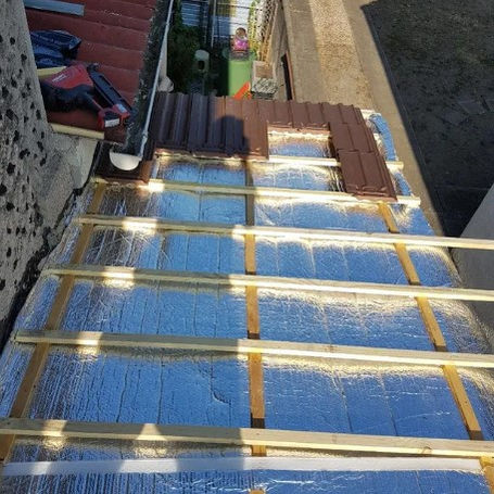 Rénovation de toiture en shingle dans le département de l'Oise (60): Toit en shingle en cours de rénovation
