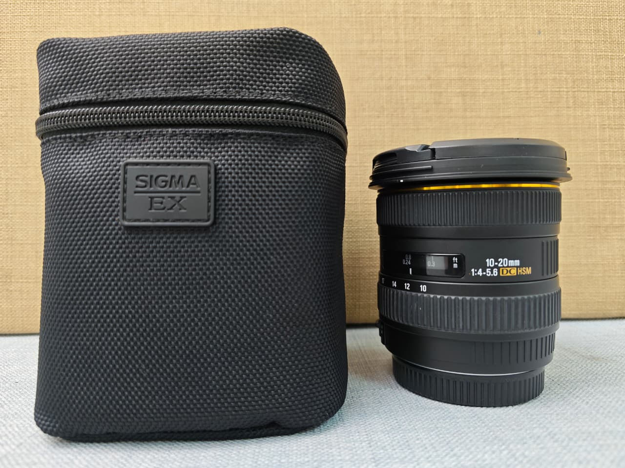 Canon EF-S 18-135mm f/3.5-5.6 IS Zoom Lens for Canon DSLR