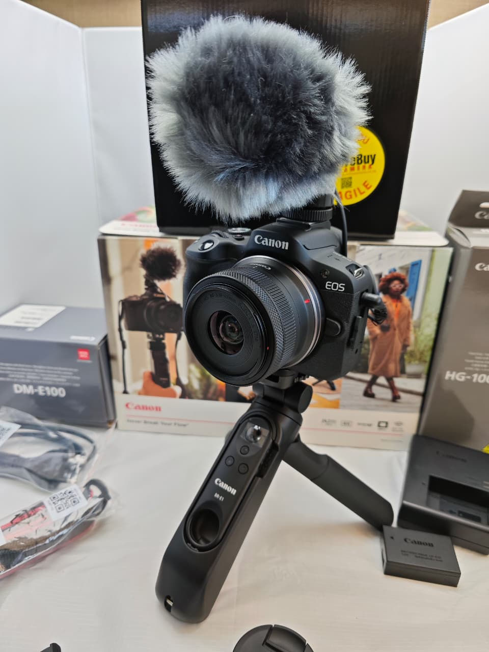 Thumbnail: Canon EOS R50 Content Creator Kit – Like New – Only 51 Shutter Actuations