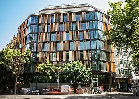 EADA Business School