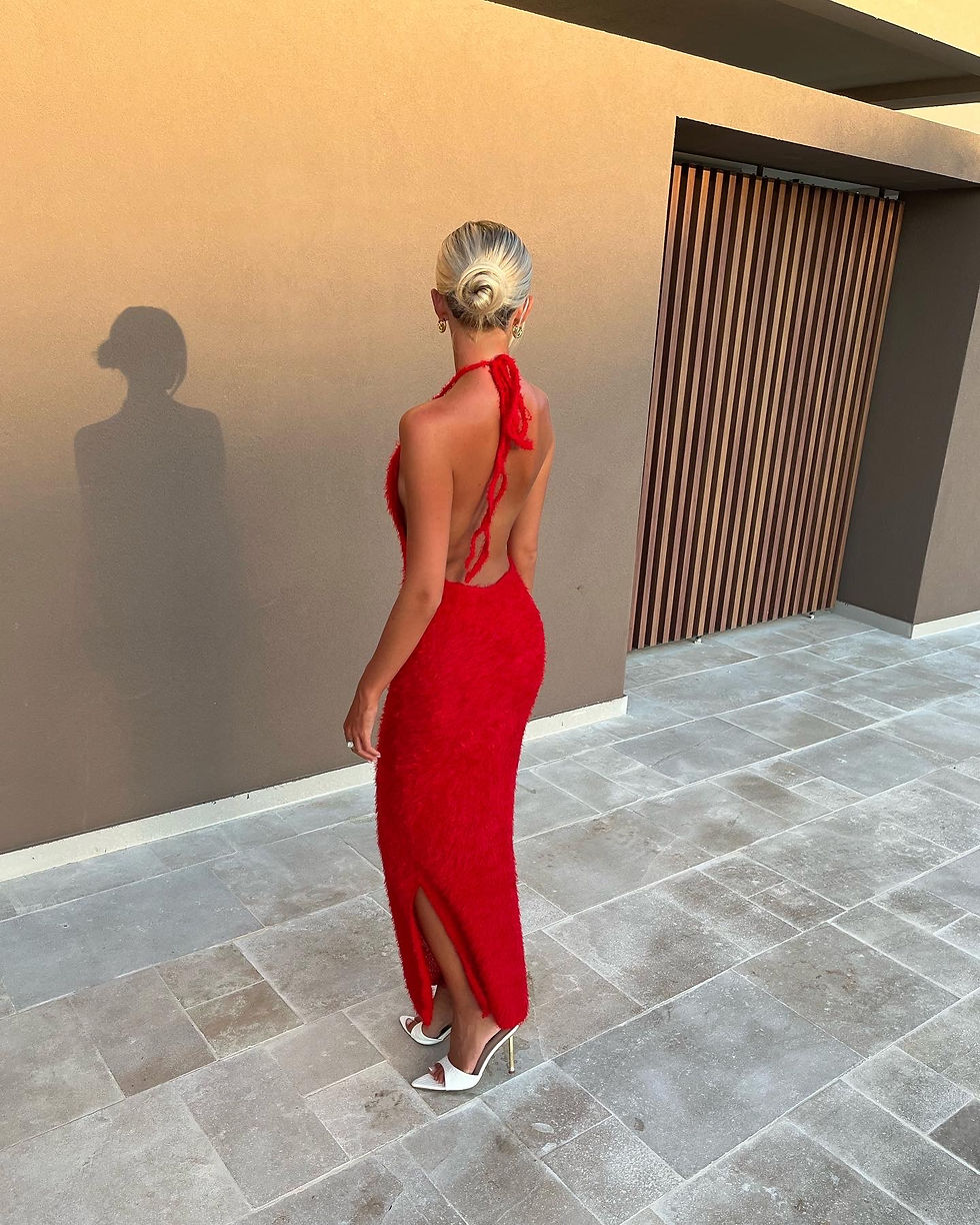 Thumbnail: Rouge Cozy Maxi Dress 
