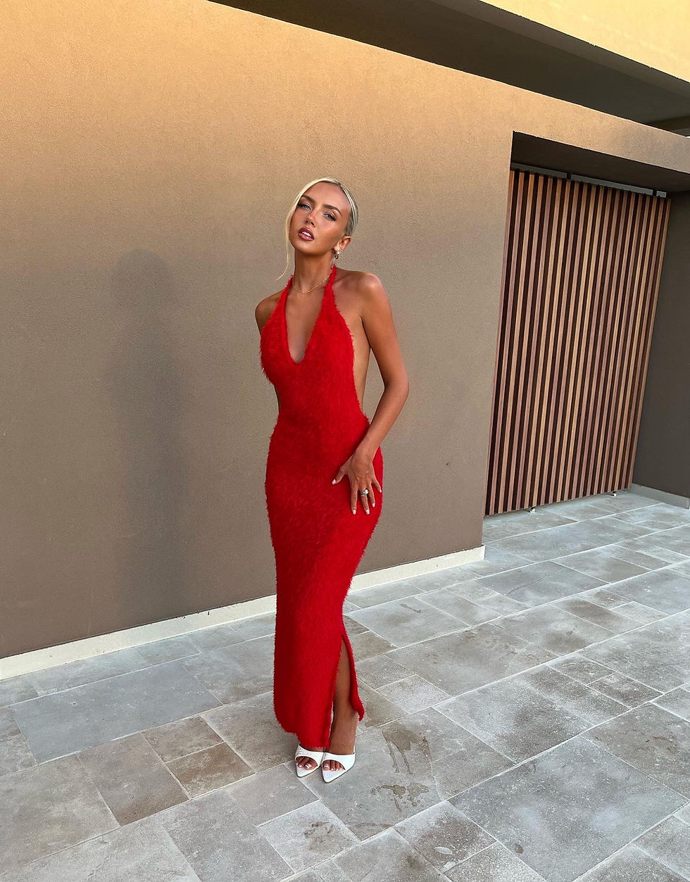 Thumbnail: Rouge Cozy Maxi Dress 