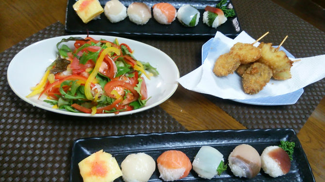 今日は ラ サンテのスタッフで手毬寿司❤