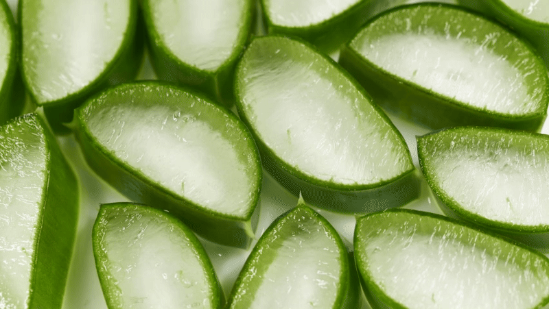 Yosun ve Aloe Vera Özlü Formül ile Yatıştırıcı Etki