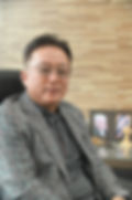 (주)엘에스씨시스템즈 최준호 대표이사는 학벌과 정년 없는 회사를 경영하며, 모두를 위한 경제를 일터에서 실현하고 있다.