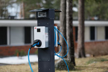 Yhden latausaseman toteuttaminen taloyhtiössä