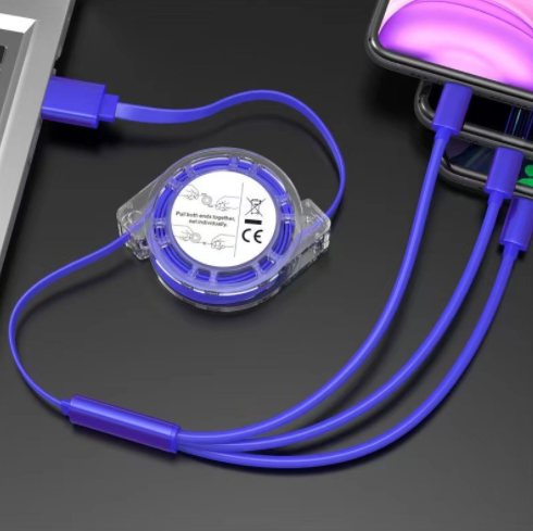 縮圖：3-in-1 Retractable Charging Cable for Mobile Phones