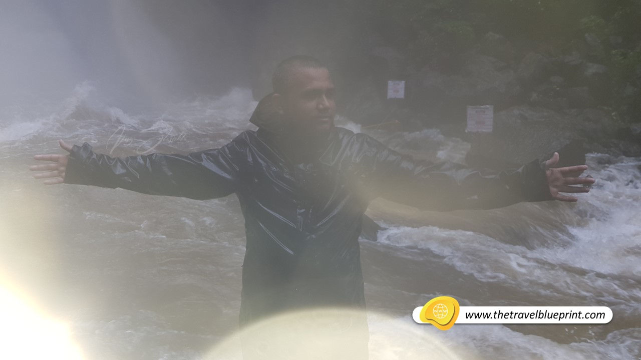 Devkund Plunge Waterfall
