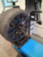 TwinBusch Wuchtmaschine TFW 95 bei Reifenservice Scherer in Duisburg