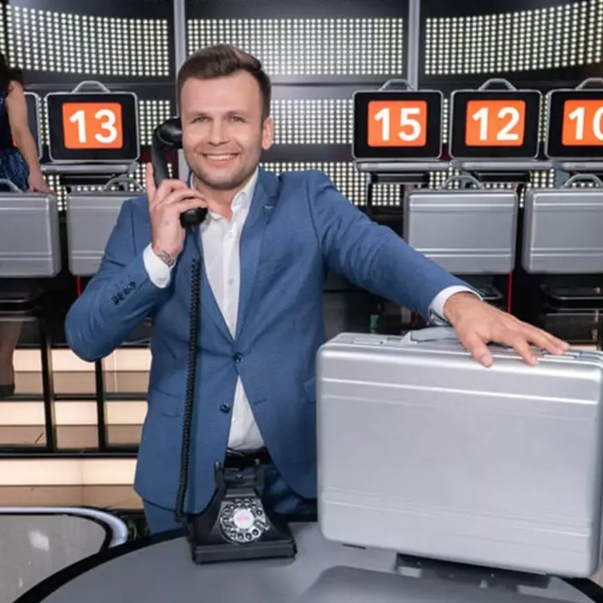 DEAL OR NO DEAL LIVE