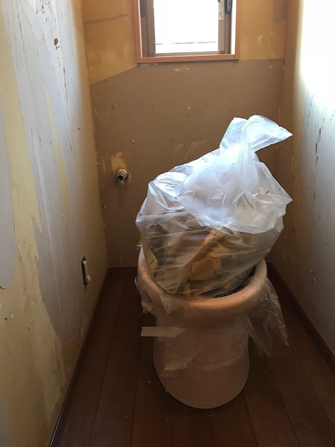 堺市O様邸 1F トイレ改装工事 施工前
