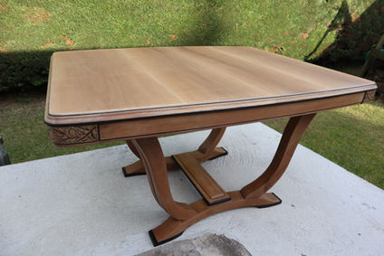 Table ancienne rénovée