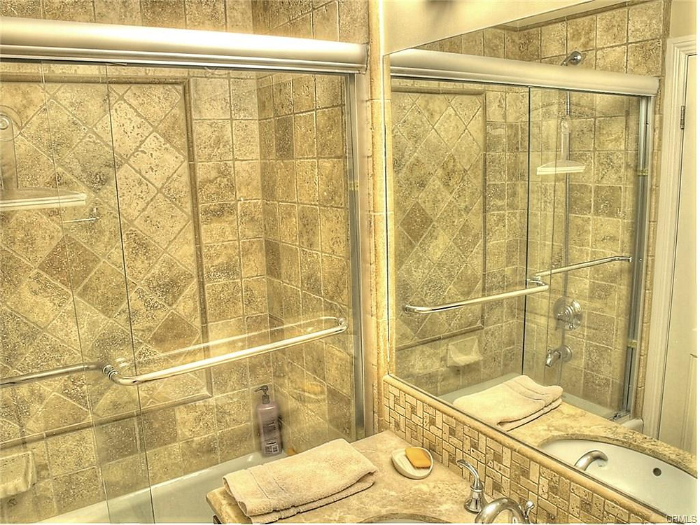 bathroom near downtown burbank