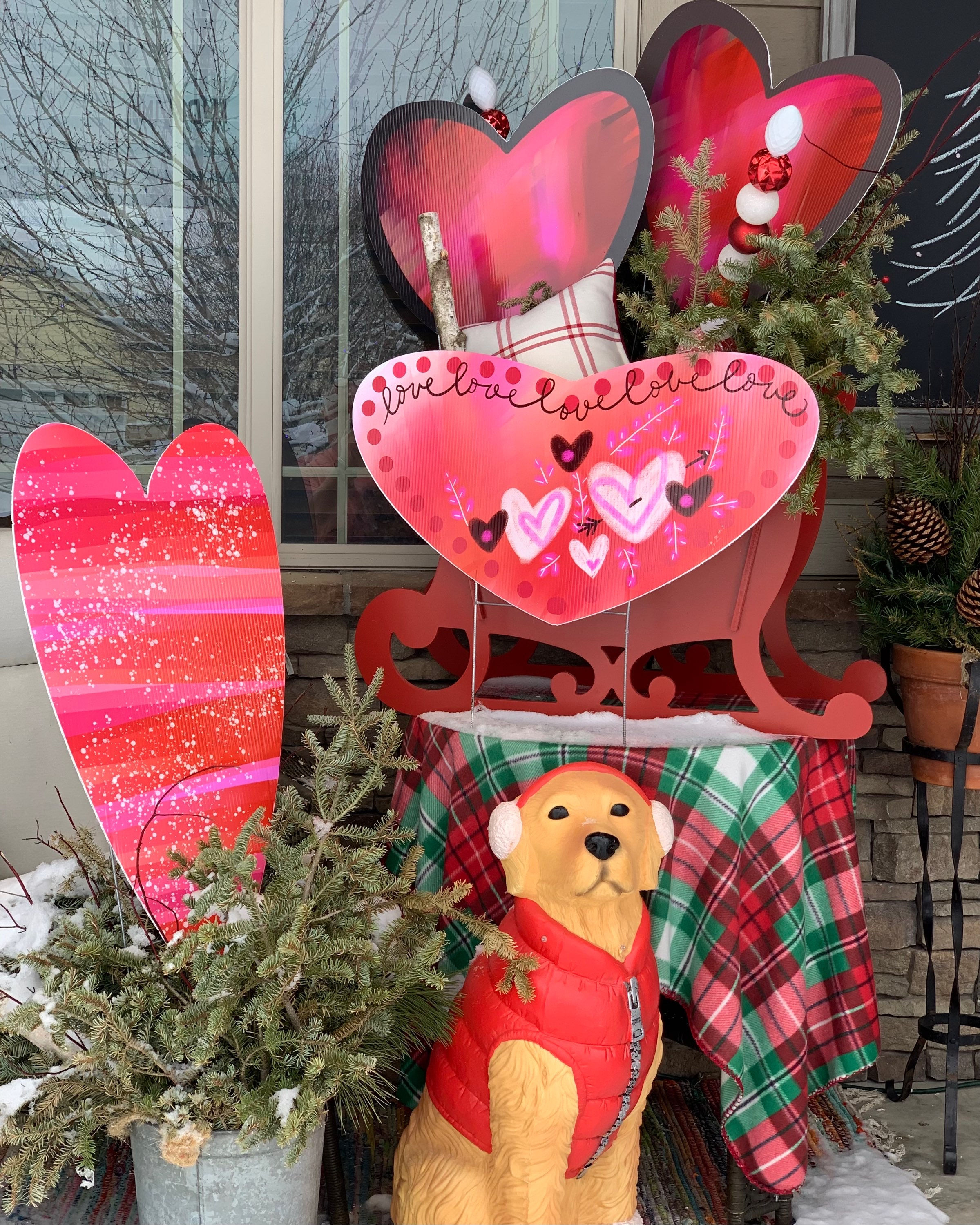 Set of 4 heart vinyl cut outs