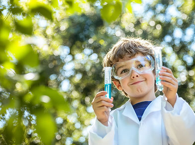 view-kids-learning-laboratory-science-day.jpg