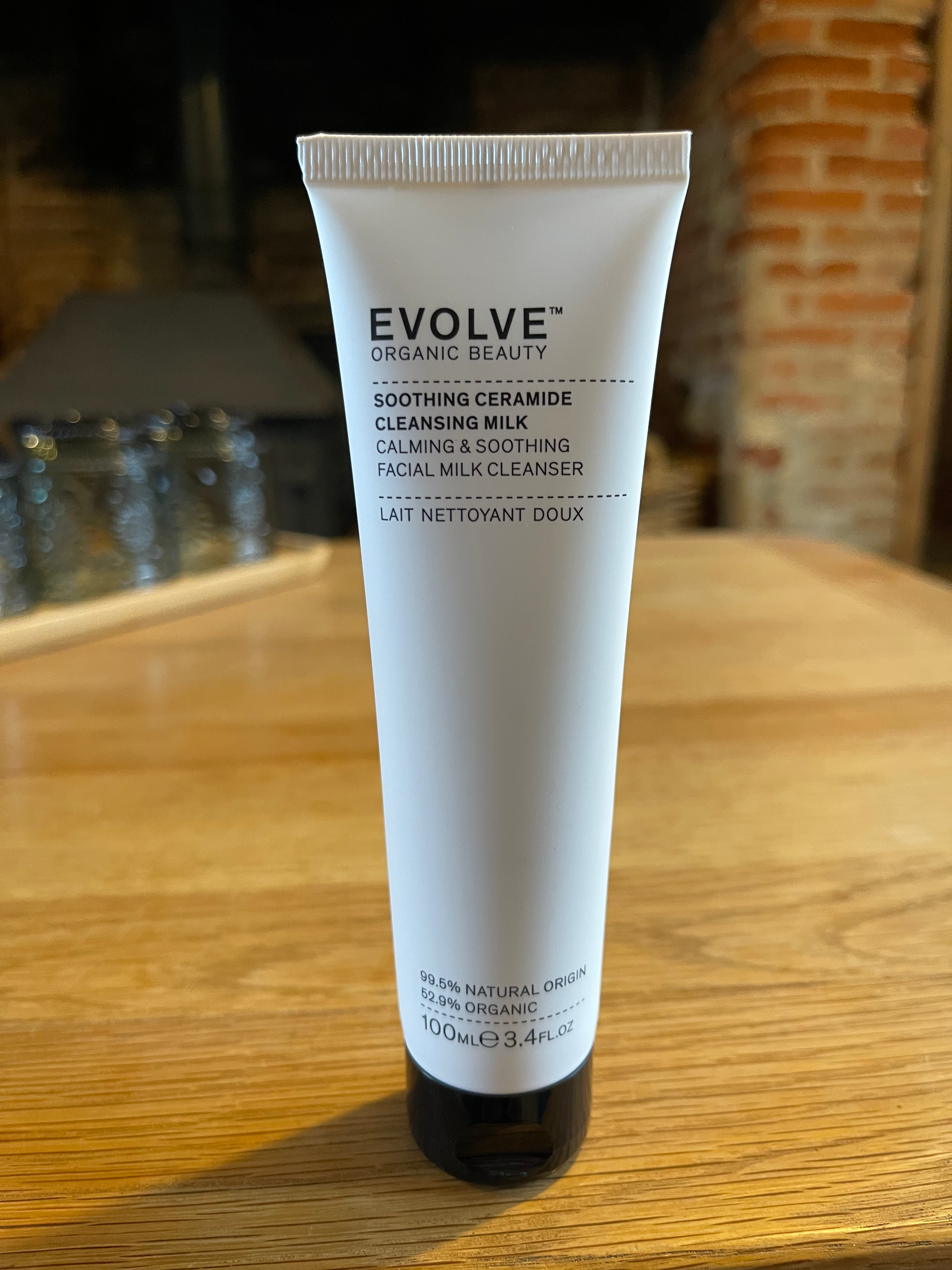Evolve Organic Beauty ~ Ceramide Milk Cleanser Sensitive Skin ~ wash off ~ 100ml