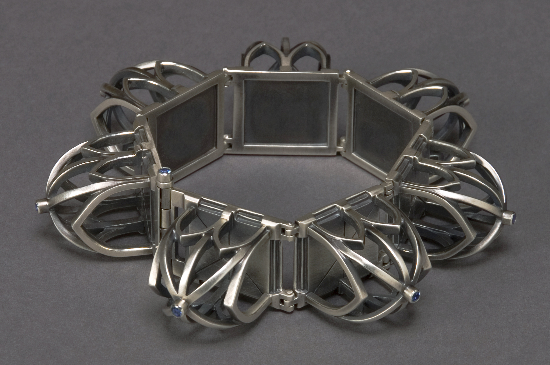 Gothic Vault Link Bracelet