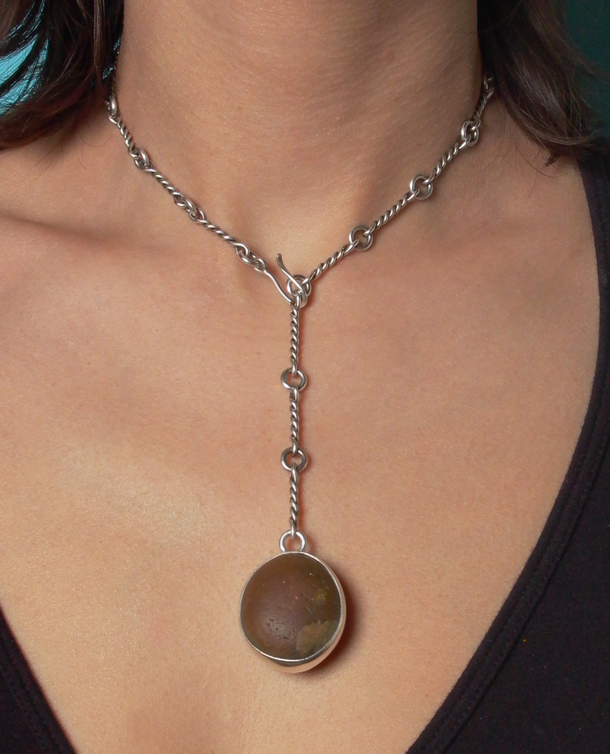 Drop Rock Necklace