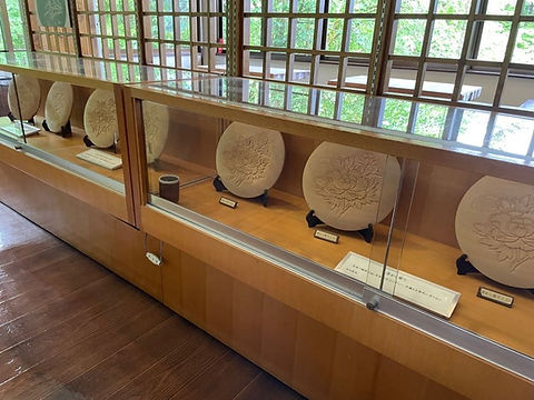 日光彫り用のカツラ材