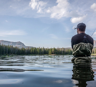 Da cintura profundo de pesca