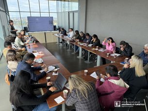 La Política Regional de Turismo da el paso del diagnóstico a las soluciones del problema con la revisión del Equipo Estratégico Regional