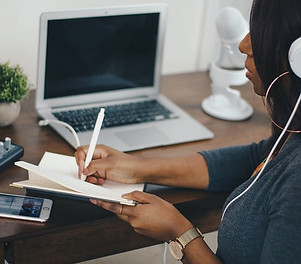 Woman working at home - 640x427.jpg