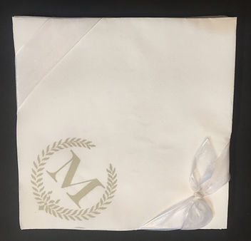 DISPOSABLE DINNER NAPKIN WITH MONOGRAM HAND PRINTED