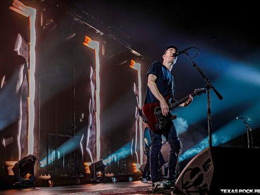 Chevelle and Asking Alexandria Take Over Boeing Center at Tech Port 8-7