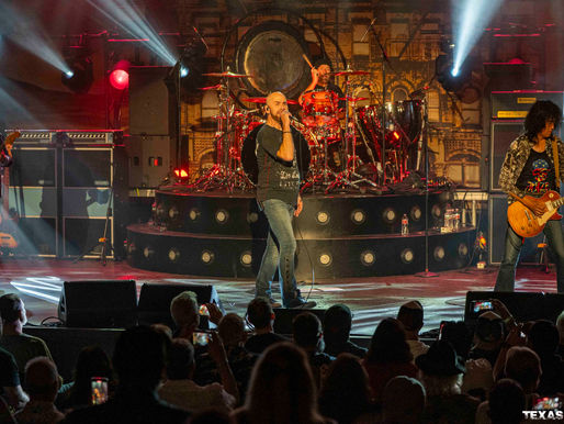 JBLZE perform the classic Zeppelin album Physical Graffiti to an enthusiastic Aztec theater in San Antonio, Tx 8-3