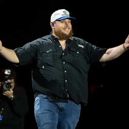 Luke Combs Sets Career-High Attendance Record With Over 97,000 Fans