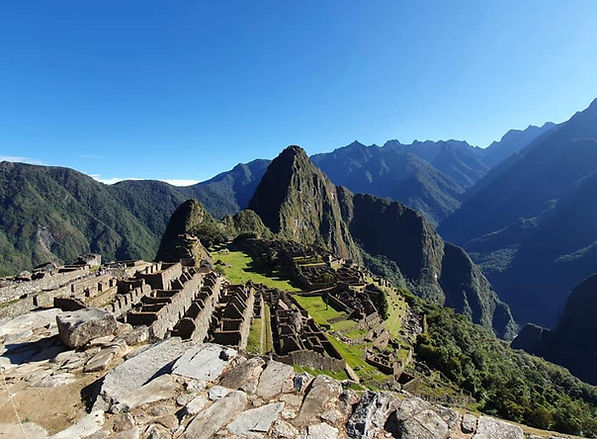 Machu_Picchu.jpg