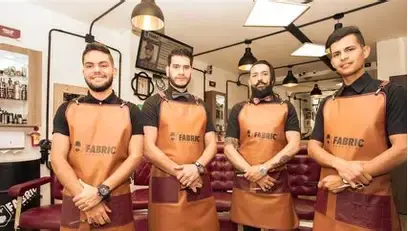 El derecho laboral de barberos y estilistas