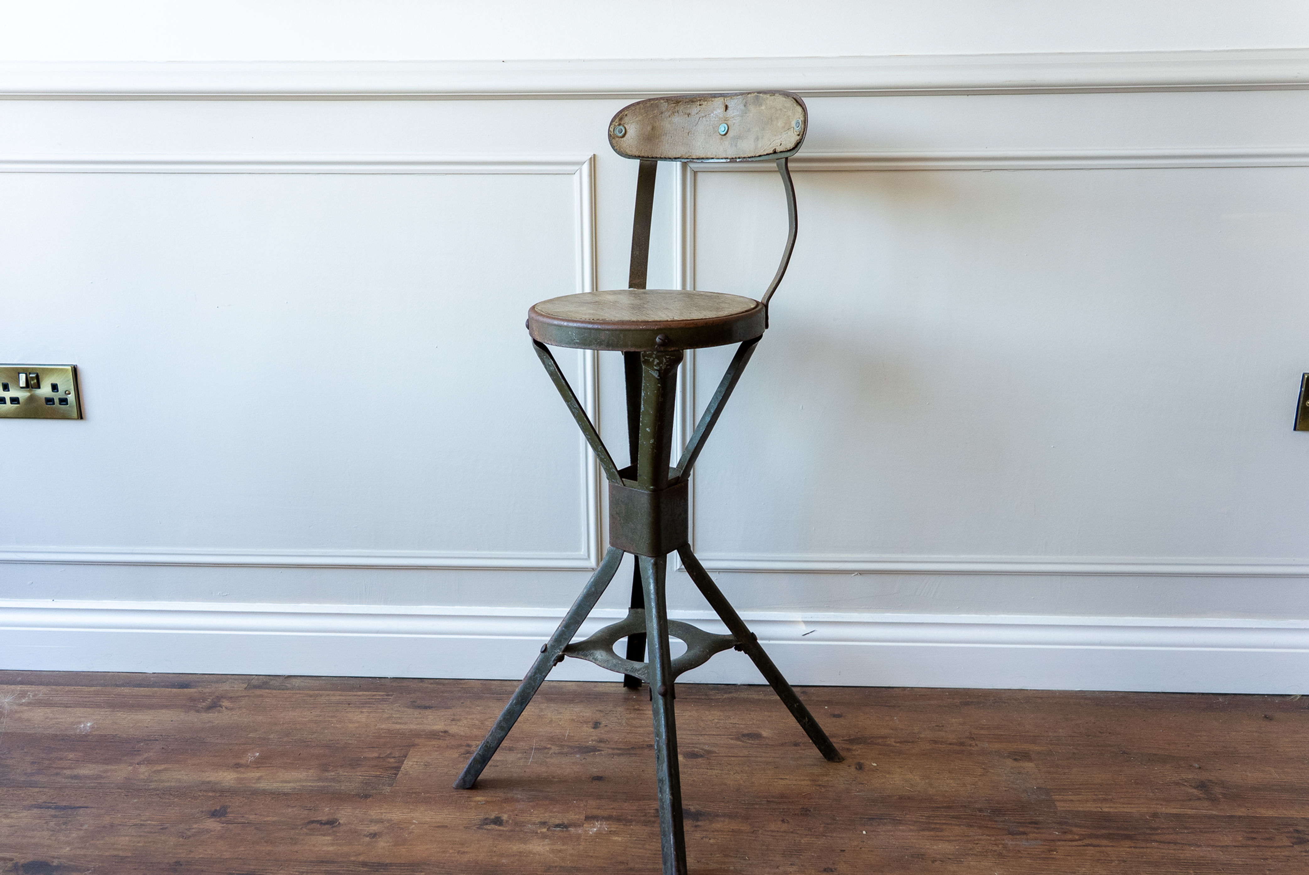 Vintage Evertaut Draftsman Stool