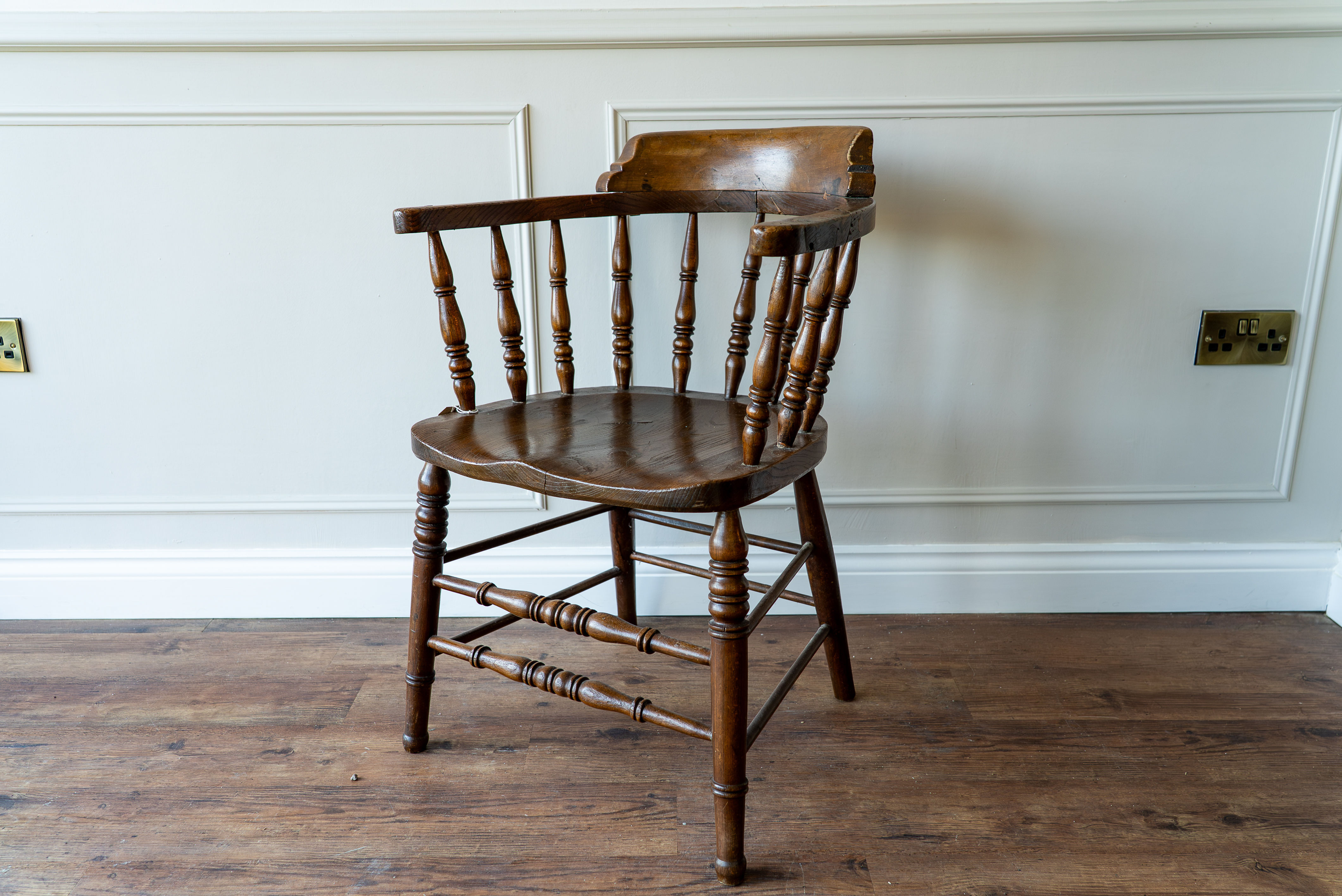 Antique Windsor Smokers Bow Chair