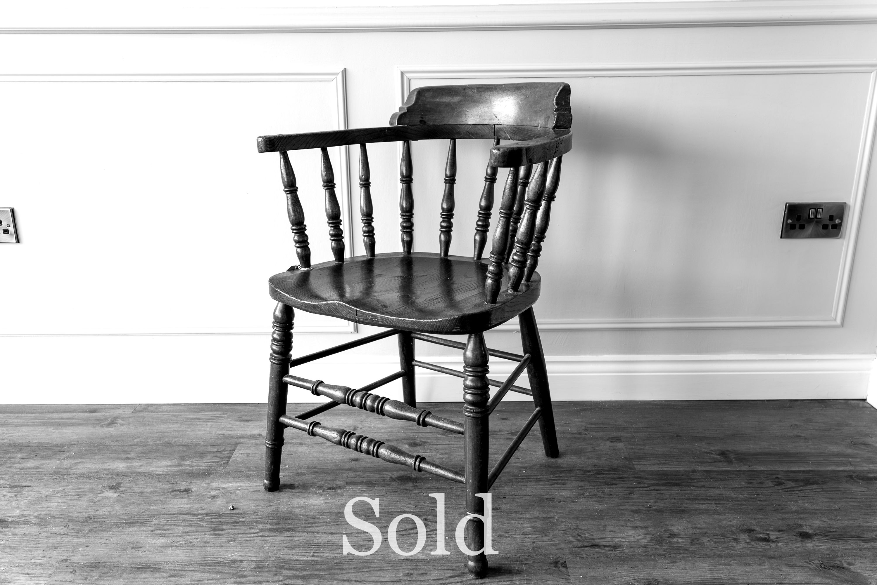 Antique Windsor Smokers Bow Chair