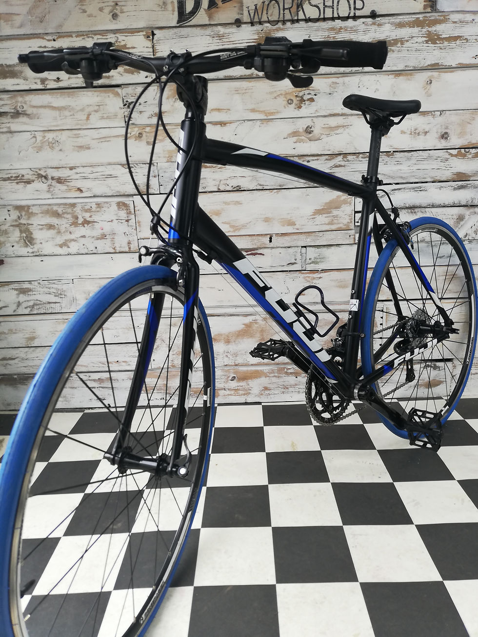Thumbnail: Fuji Sportif 2.1 Road Bike (flat bar)