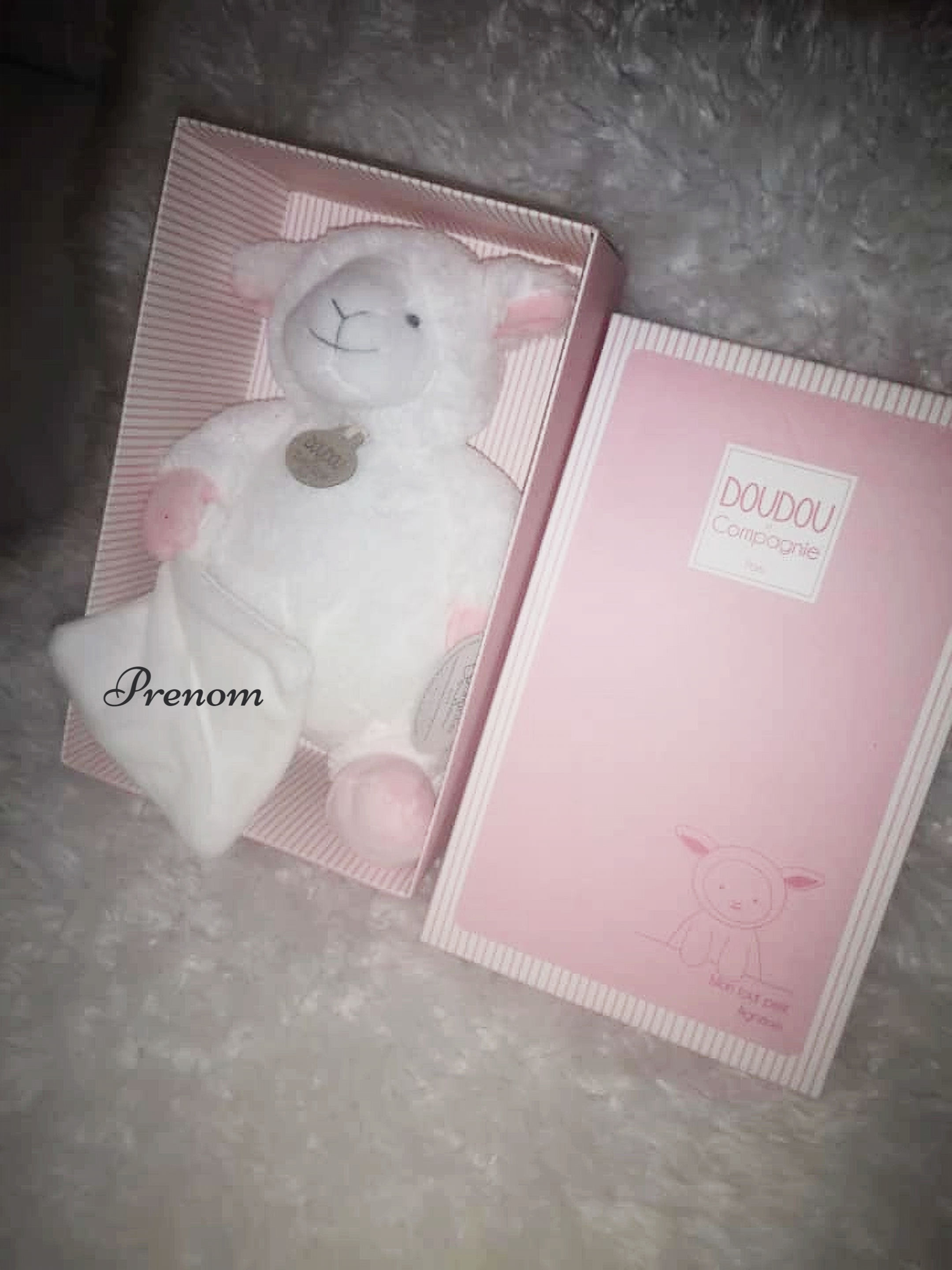 doudou agneau DC2422 doudou et compagnie