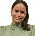 Eszti új signo_edited_edited_edited.png